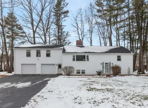 20 Sylvan Circle Kennebunk ME 04043