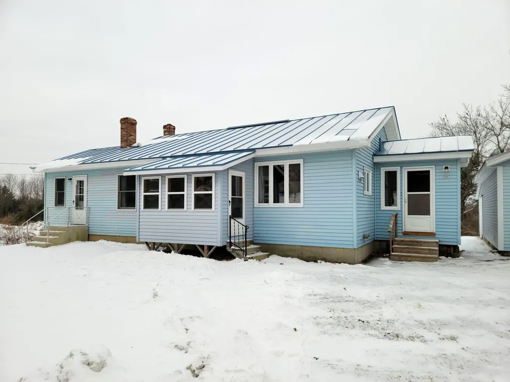 47 Falls Road Benton ME 04901