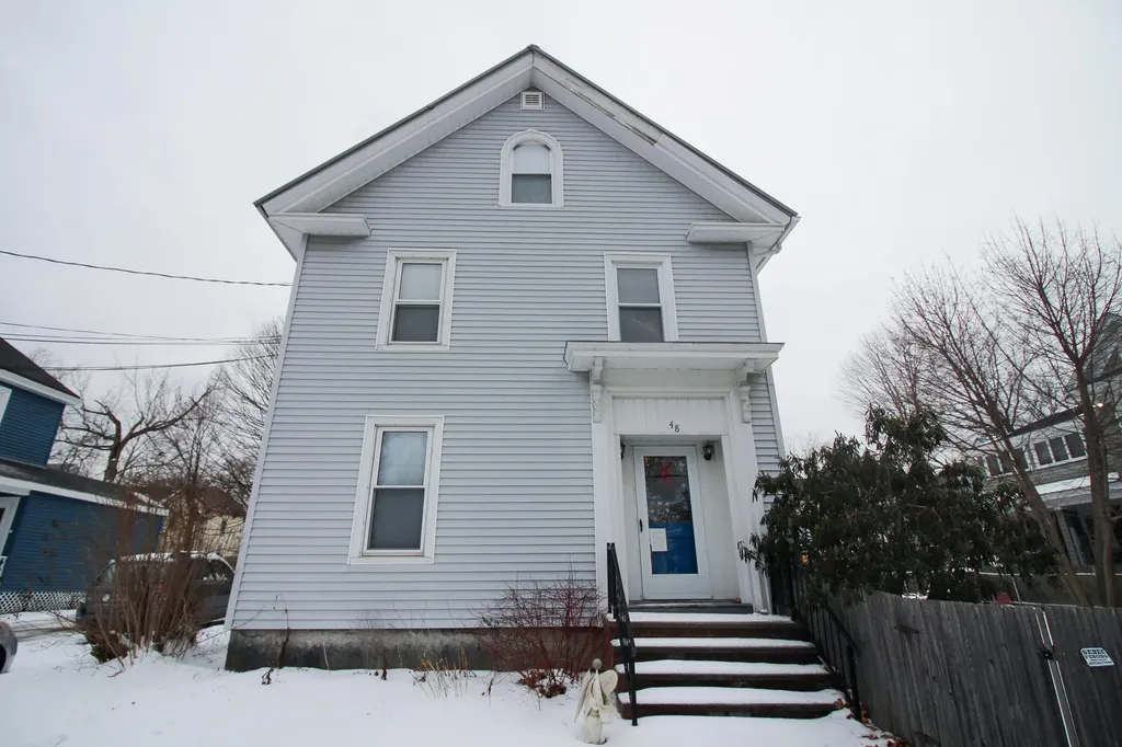 48 Elm Street Bangor ME 04401