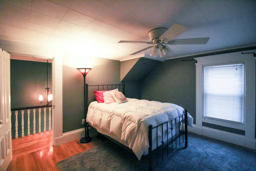 48 Elm Street Bangor ME 04401