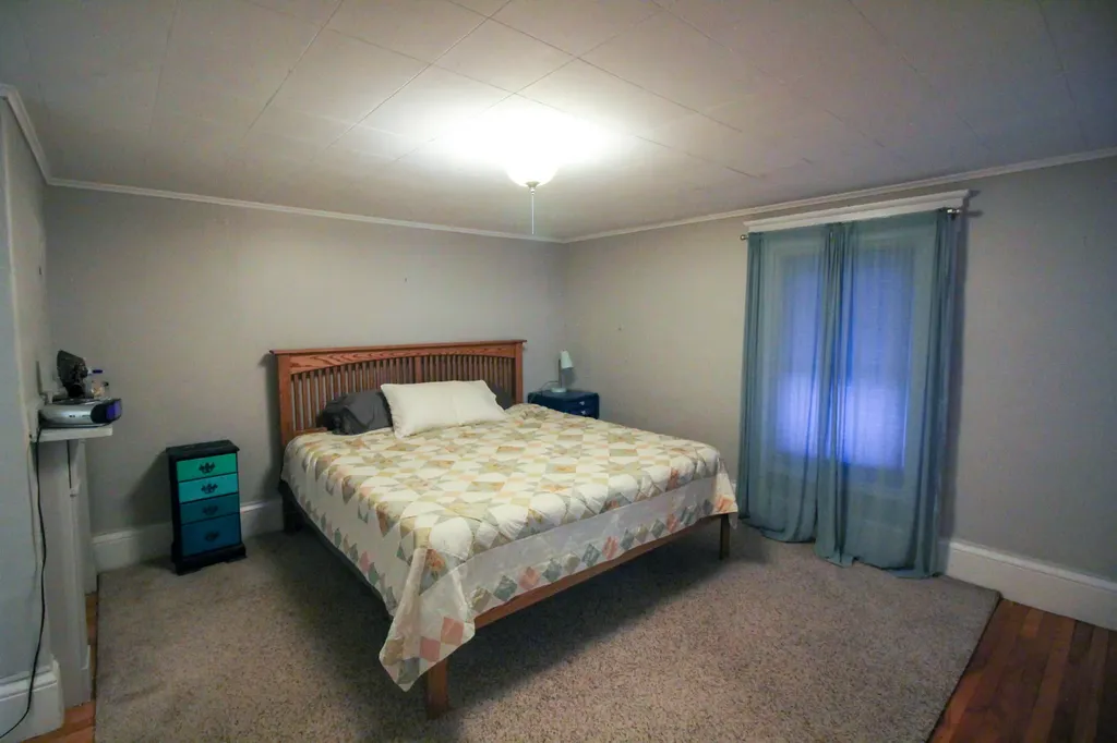 48 Elm Street Bangor ME 04401