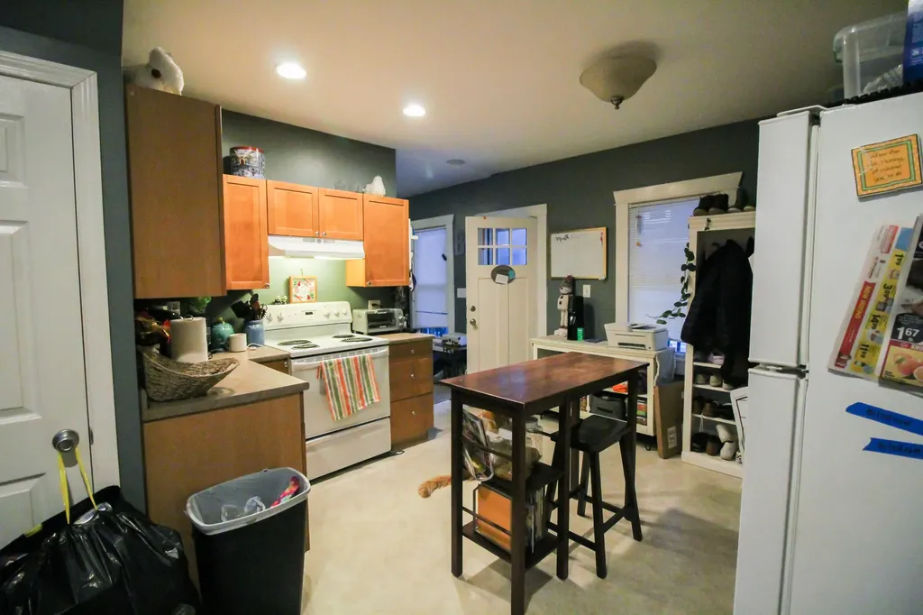 48 Elm Street Bangor ME 04401