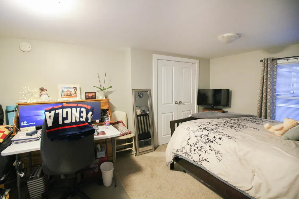48 Elm Street Bangor ME 04401