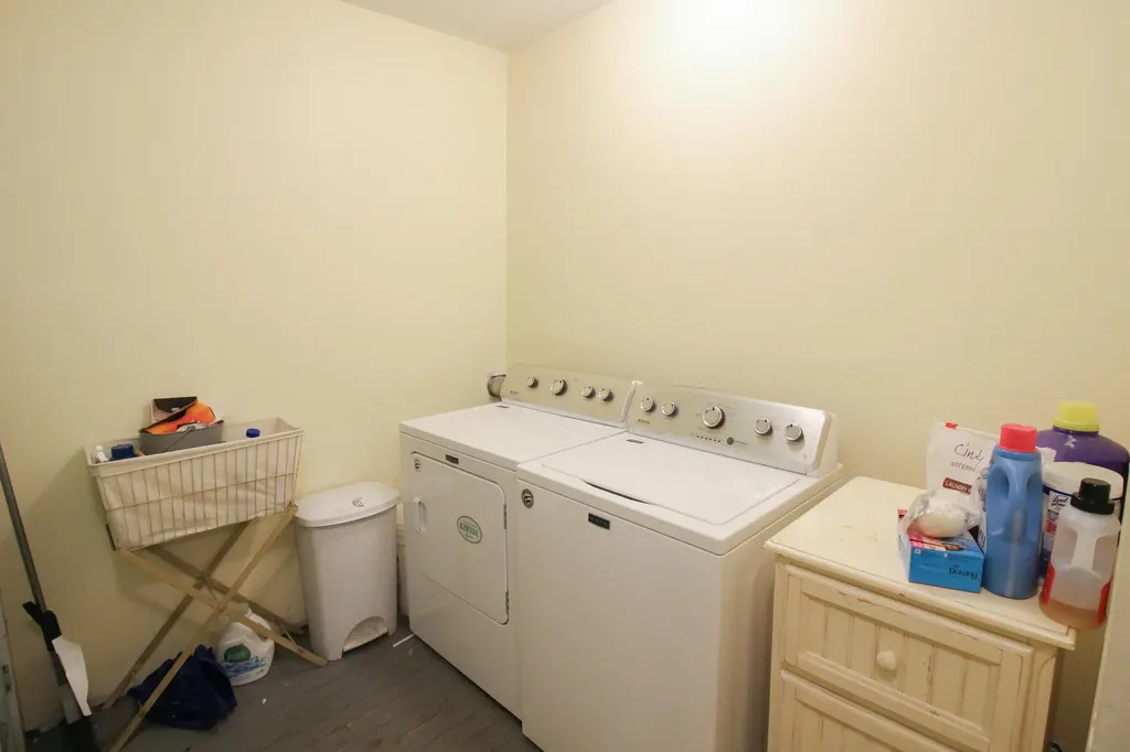 48 Elm Street Bangor ME 04401