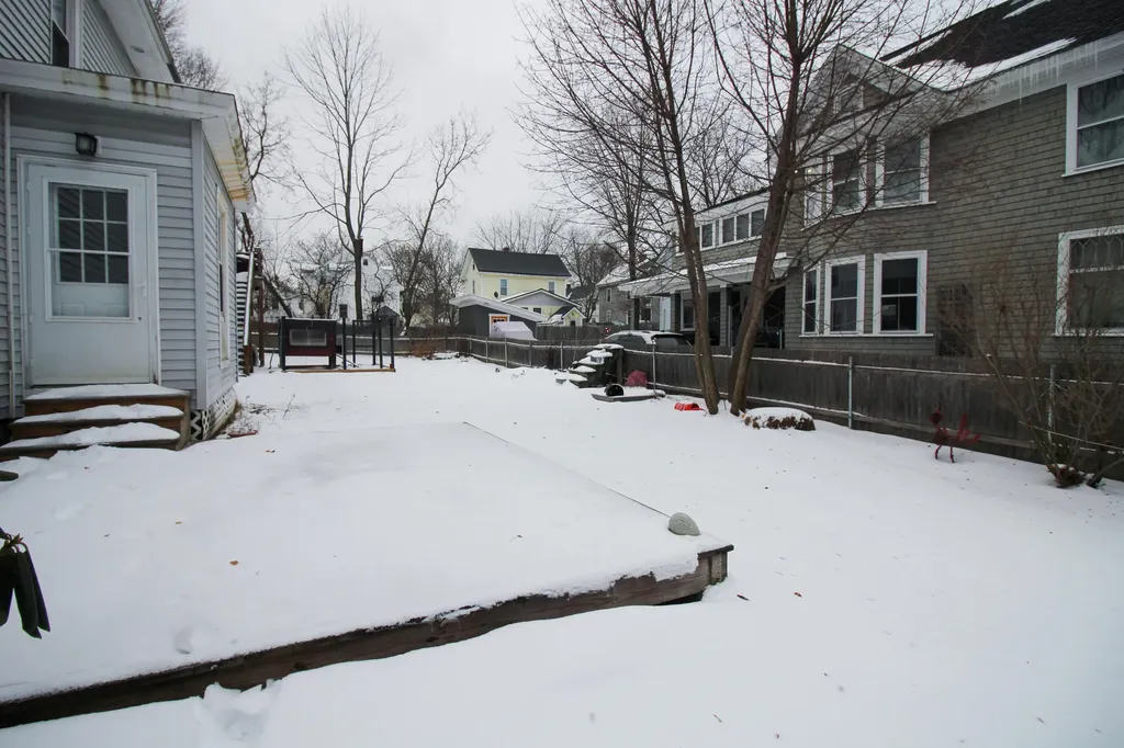 48 Elm Street Bangor ME 04401