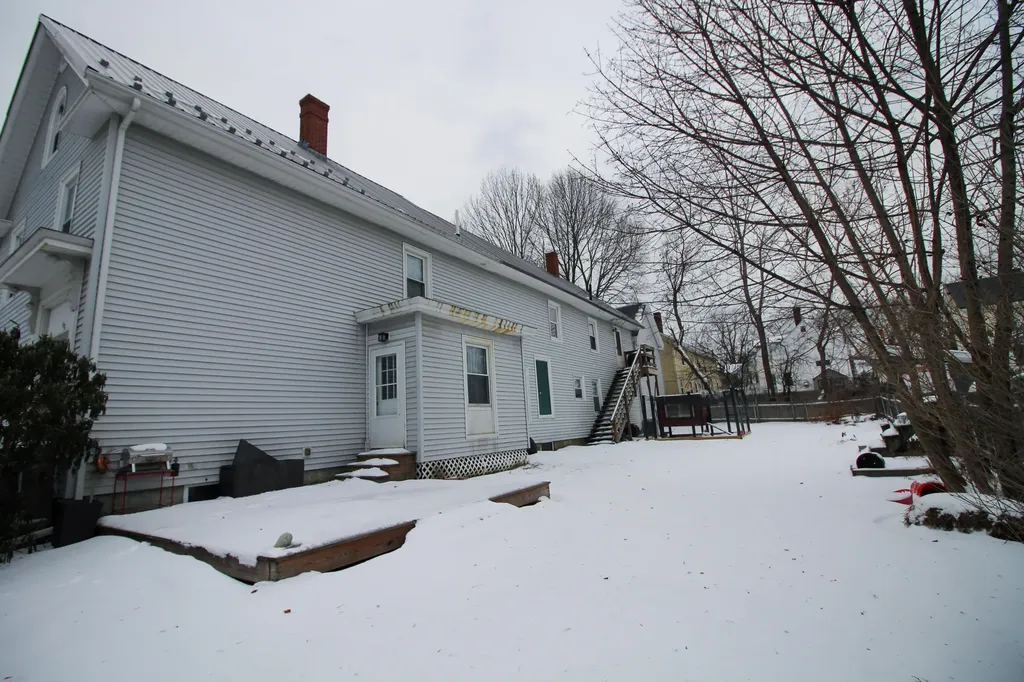 48 Elm Street Bangor ME 04401