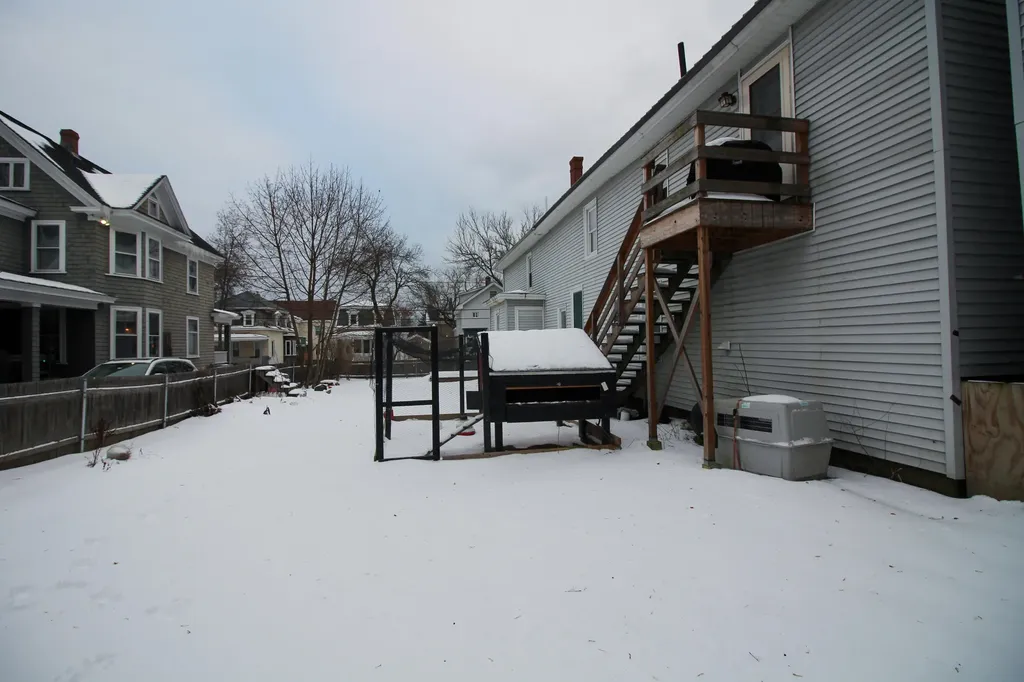 48 Elm Street Bangor ME 04401
