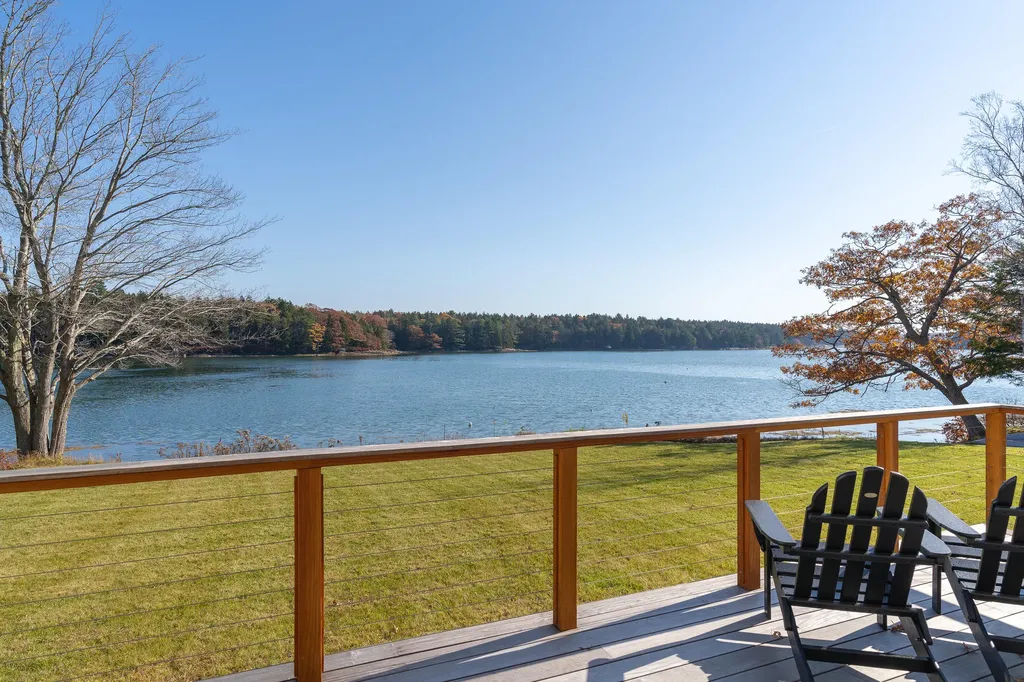 22 Wallace Shore Road Harpswell ME 04079