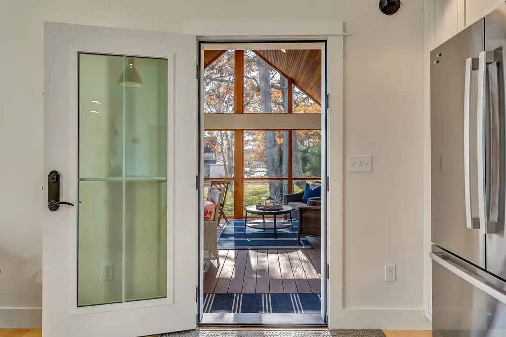 22 Wallace Shore Road Harpswell ME 04079