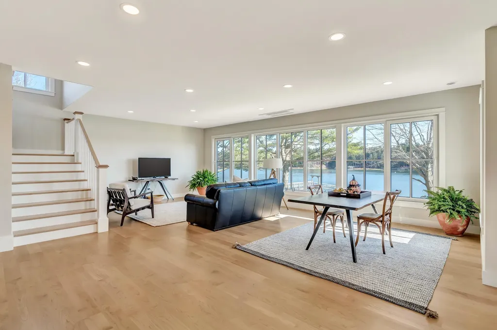 22 Wallace Shore Road Harpswell ME 04079