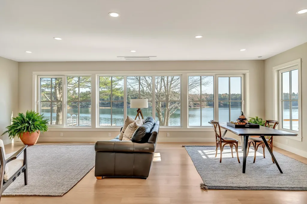 22 Wallace Shore Road Harpswell ME 04079