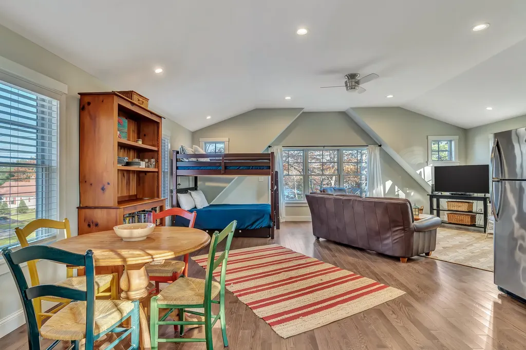 22 Wallace Shore Road Harpswell ME 04079