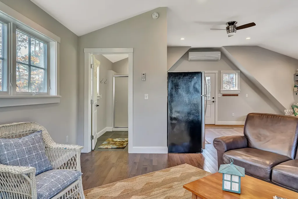 22 Wallace Shore Road Harpswell ME 04079