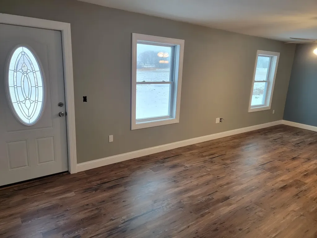18 Mccarthy Road Benton ME 04901