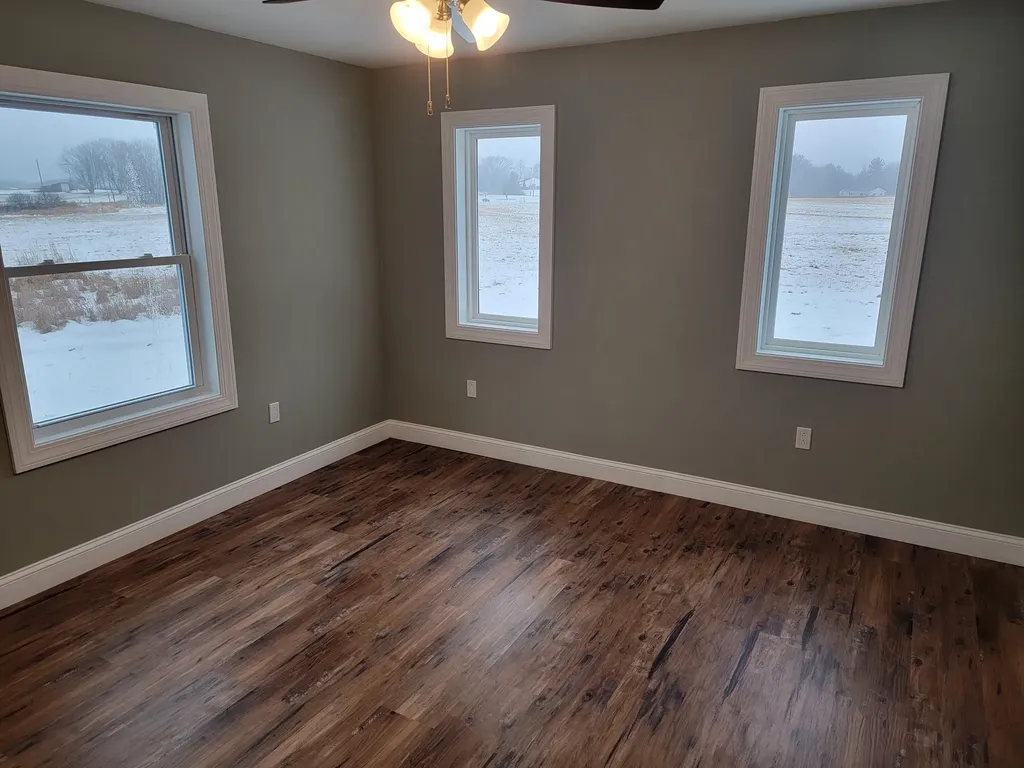 18 Mccarthy Road Benton ME 04901