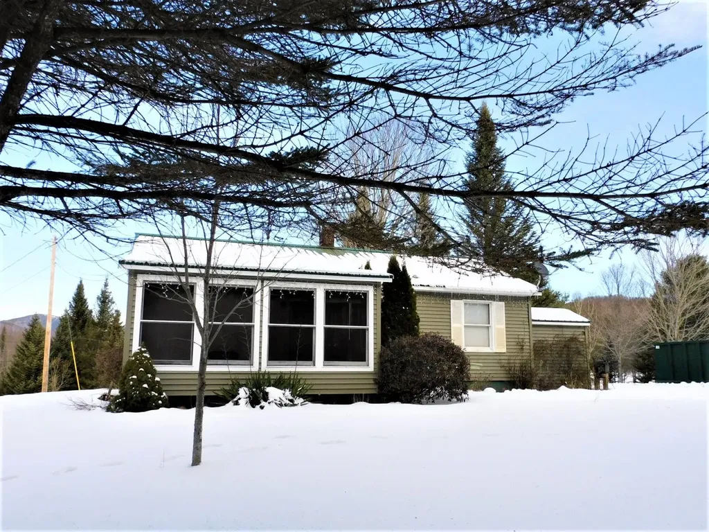 1373 Main Street Dixfield ME 04224