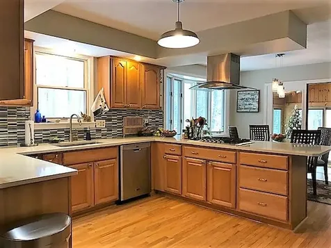 18 Twin Pond Road Topsham ME 04086