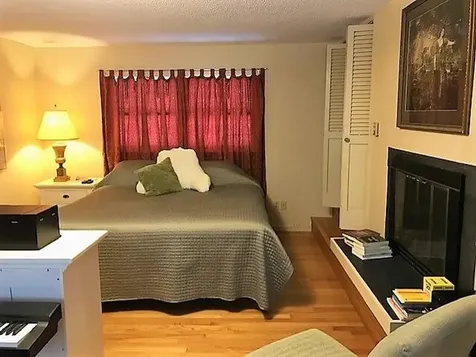 18 Twin Pond Road Topsham ME 04086