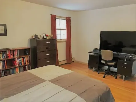 18 Twin Pond Road Topsham ME 04086