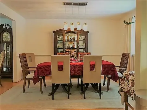 18 Twin Pond Road Topsham ME 04086