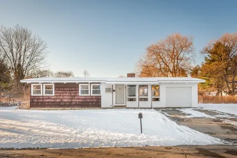 14 Traverse Street Rockland ME 04841