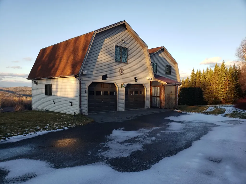641 Temple Road Wilton ME 04294