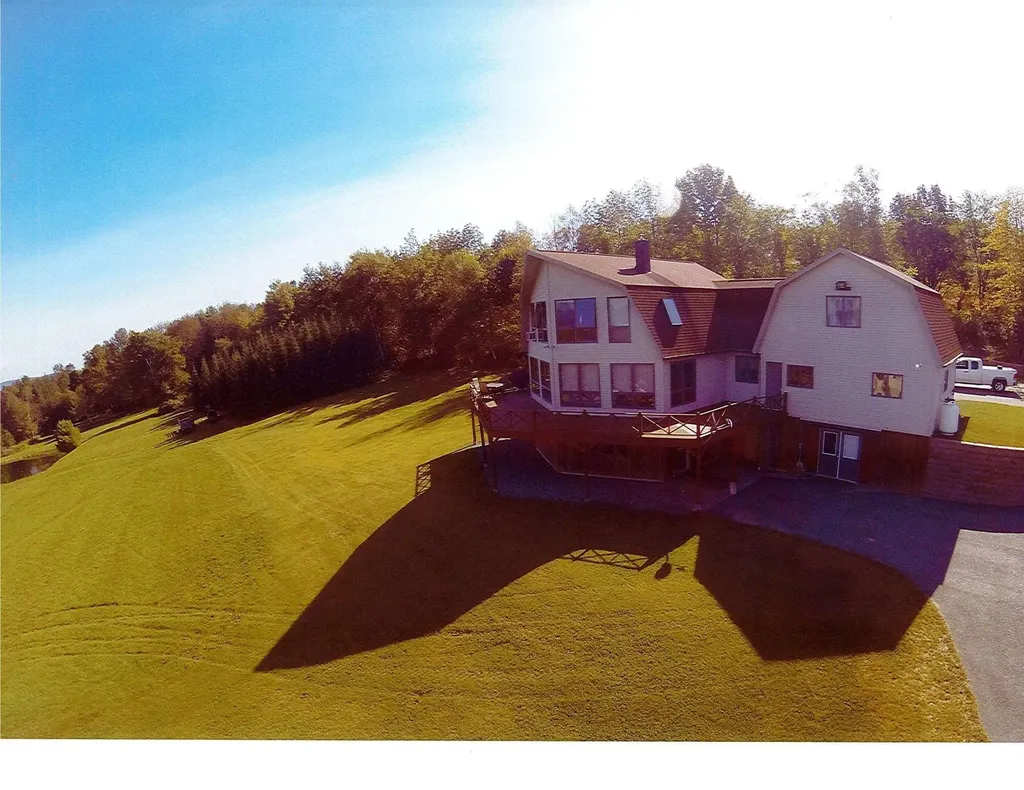 641 Temple Road Wilton ME 04294