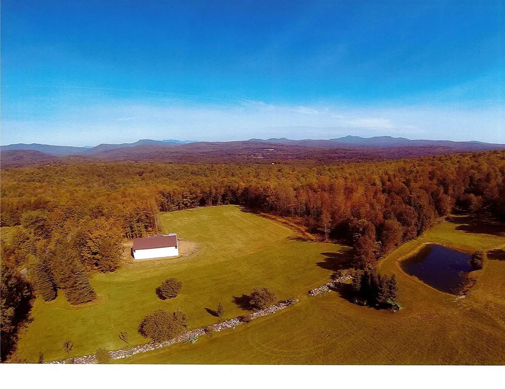 641 Temple Road Wilton ME 04294