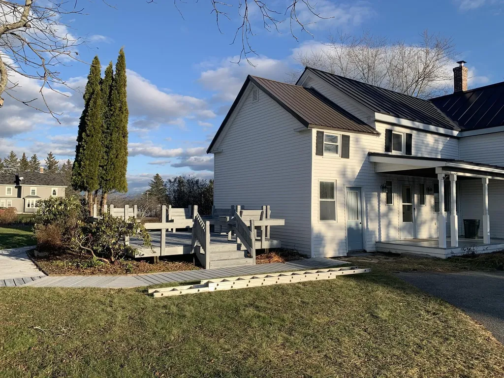 242 Old County Road Hampden ME 04444
