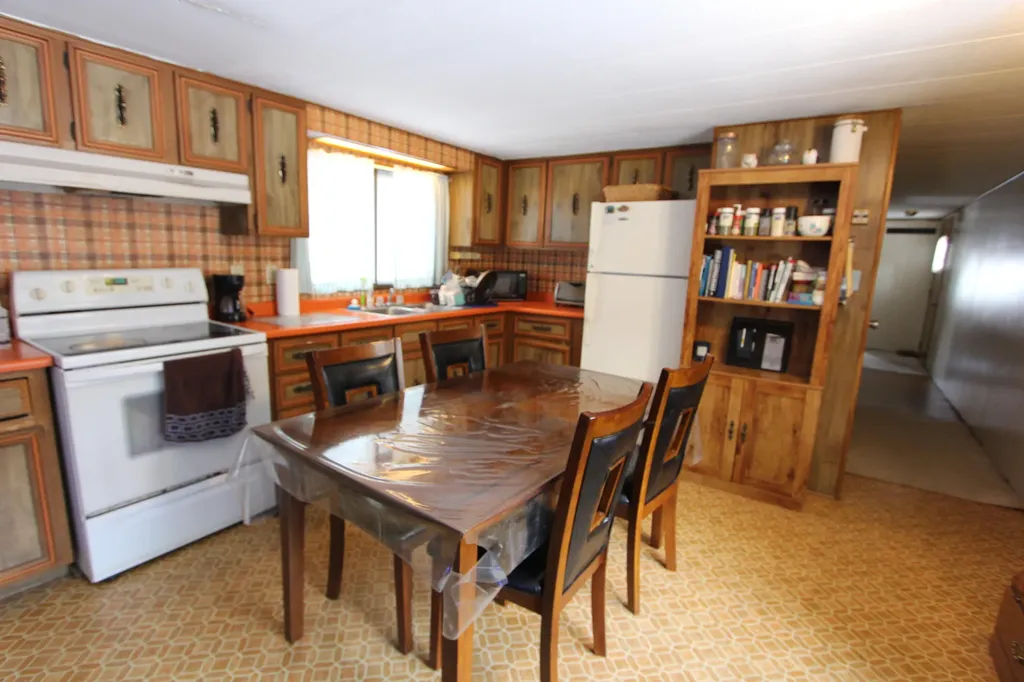 84 Ferry Road Lisbon ME 04250