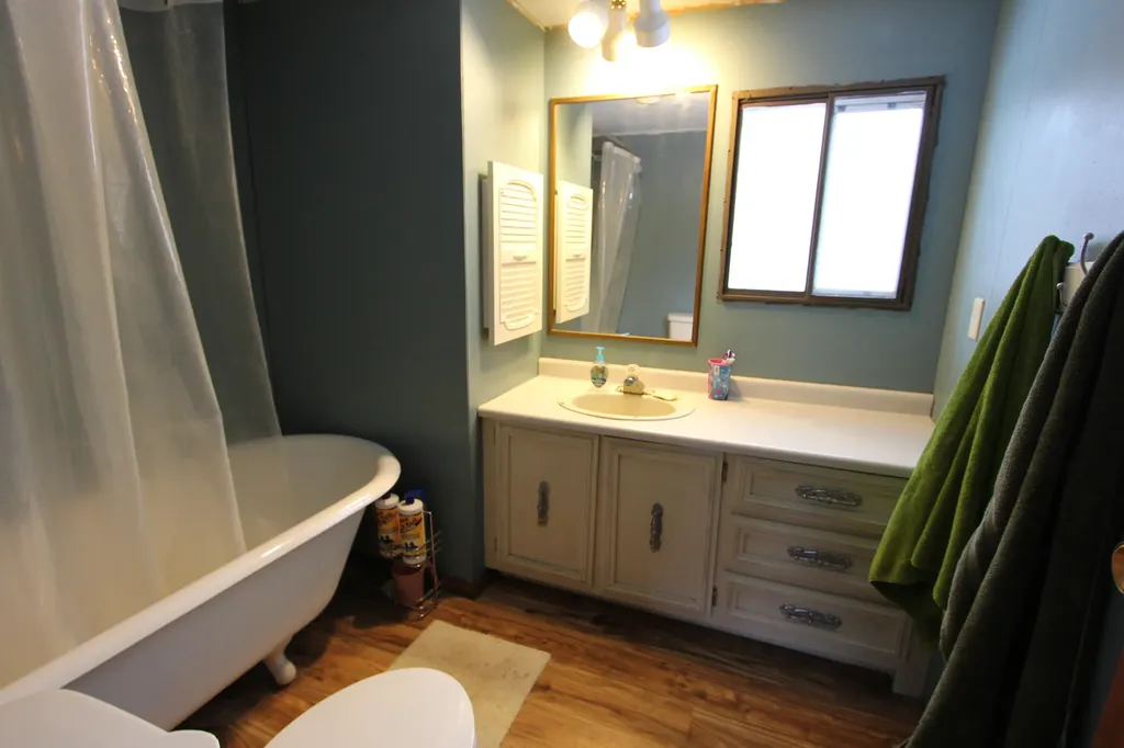 84 Ferry Road Lisbon ME 04250