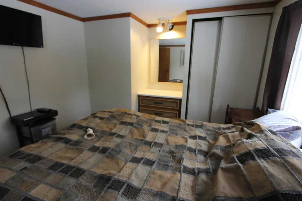 84 Ferry Road Lisbon ME 04250