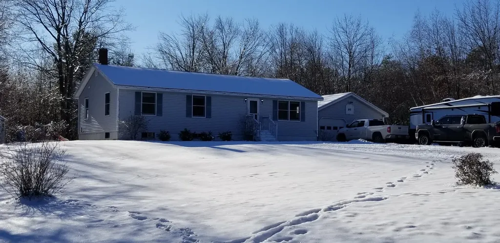 87 Blueberry Lane Gray ME 04039
