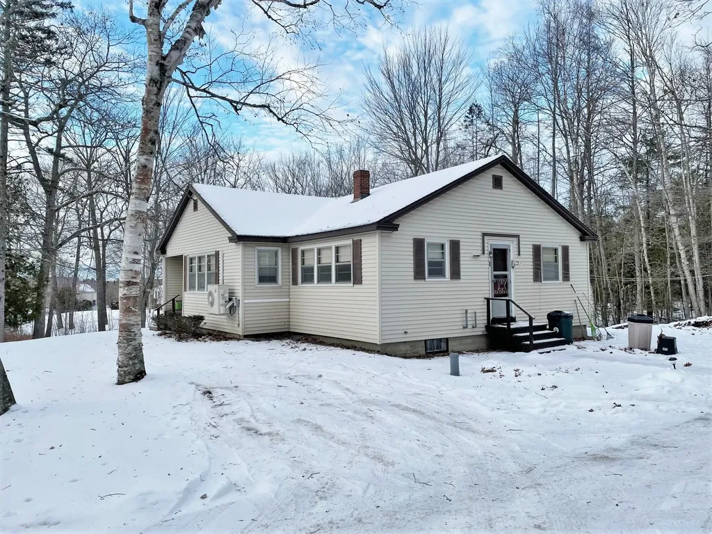 254 Wiswell Road Brewer ME 04412