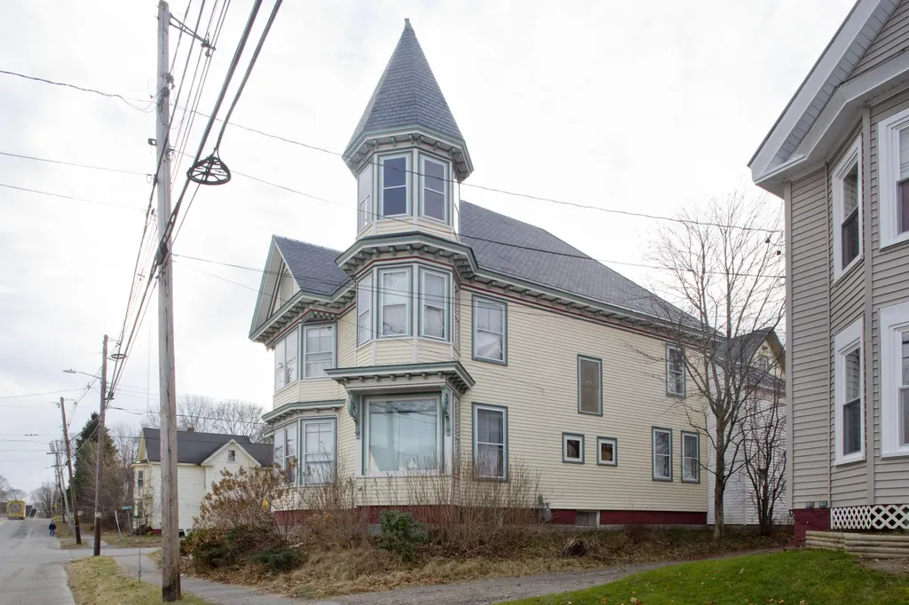 326 Ohio Street Bangor ME 04401