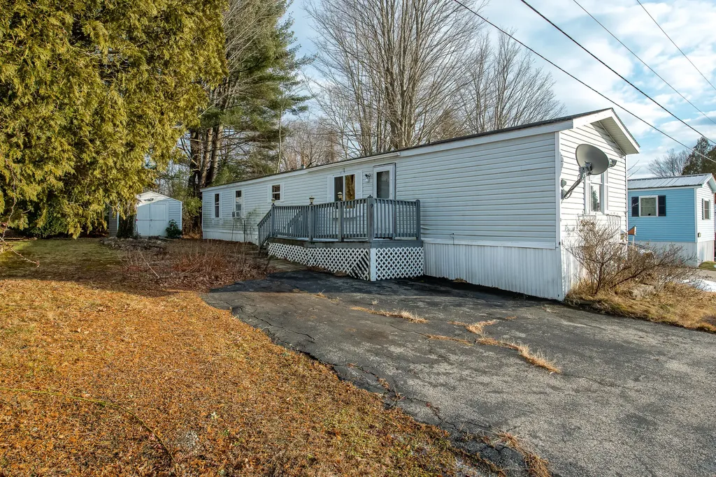 9 Pine Hill Mobile Home Park Berwick ME 03901