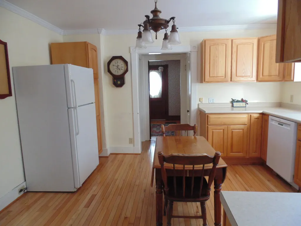 76 Kennebec Road Hampden ME 04444