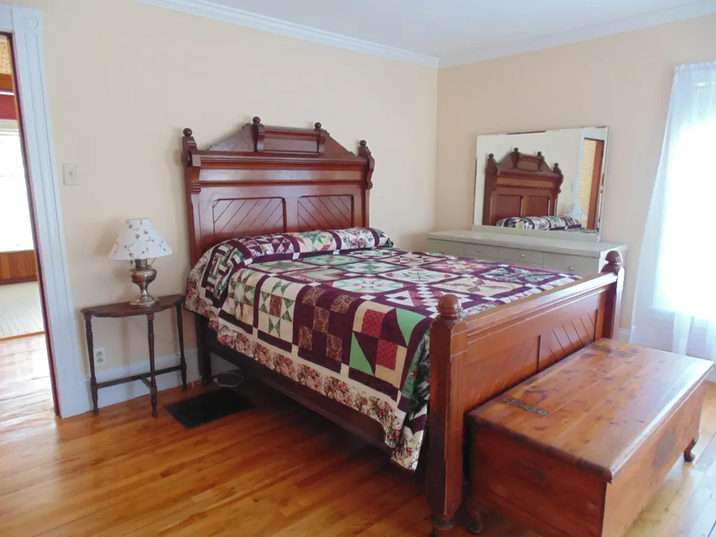 76 Kennebec Road Hampden ME 04444