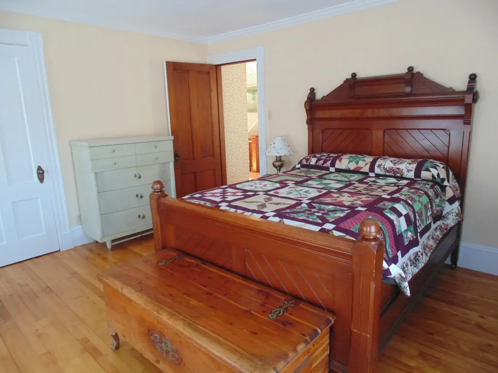 76 Kennebec Road Hampden ME 04444
