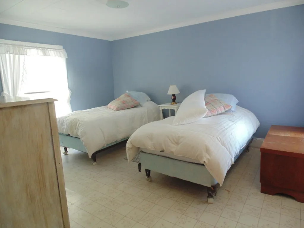 76 Kennebec Road Hampden ME 04444