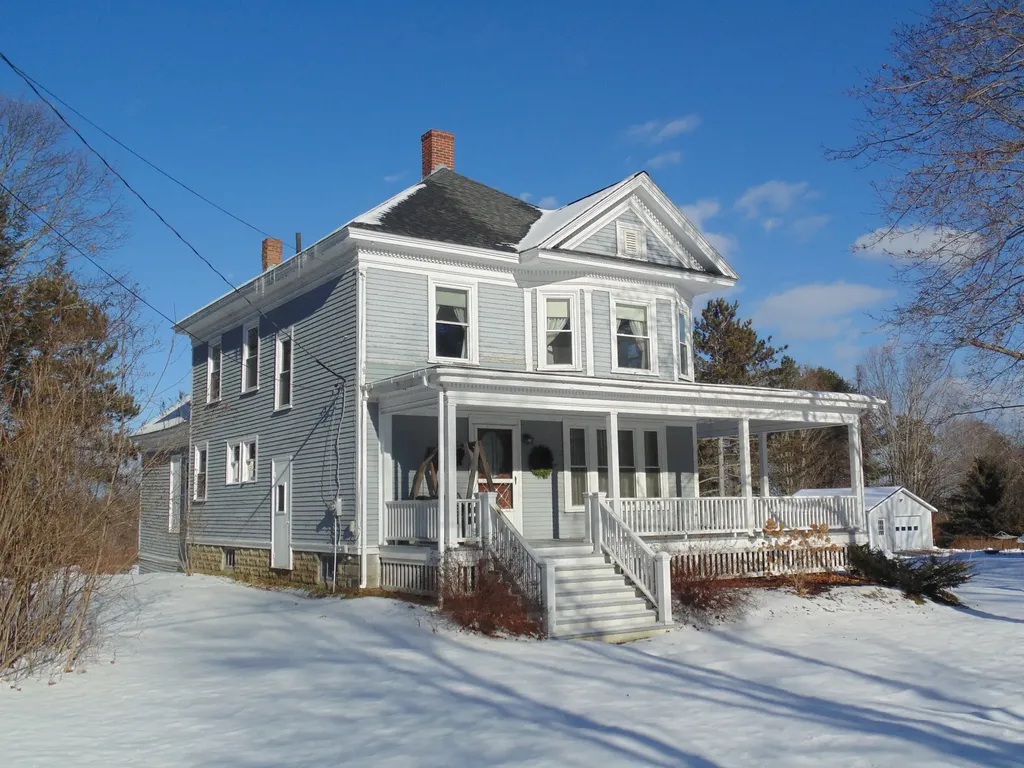 76 Kennebec Road Hampden ME 04444