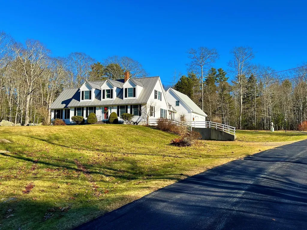 740 Friendship Road Waldoboro ME 04572