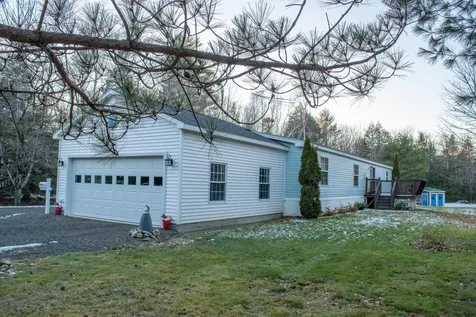 1381 Pond Road Mount Vernon ME 04352