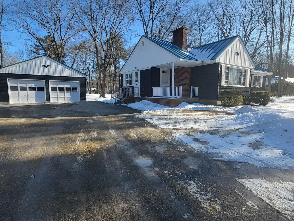 151 Mere Point Road Brunswick ME 04011