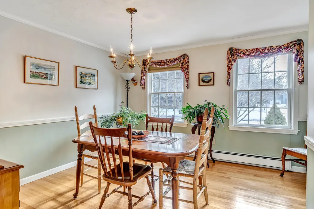 39 Melden Drive Brunswick ME 04011