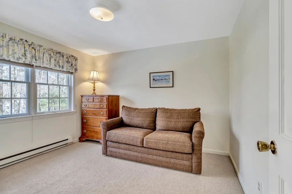 39 Melden Drive Brunswick ME 04011
