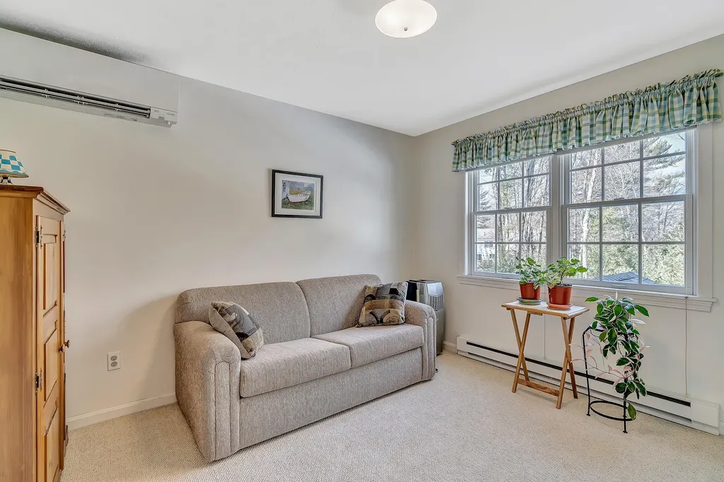 39 Melden Drive Brunswick ME 04011