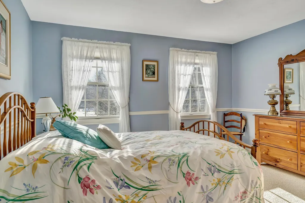 39 Melden Drive Brunswick ME 04011