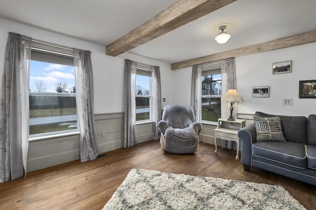 600 Manktown Road Waldoboro ME 04572