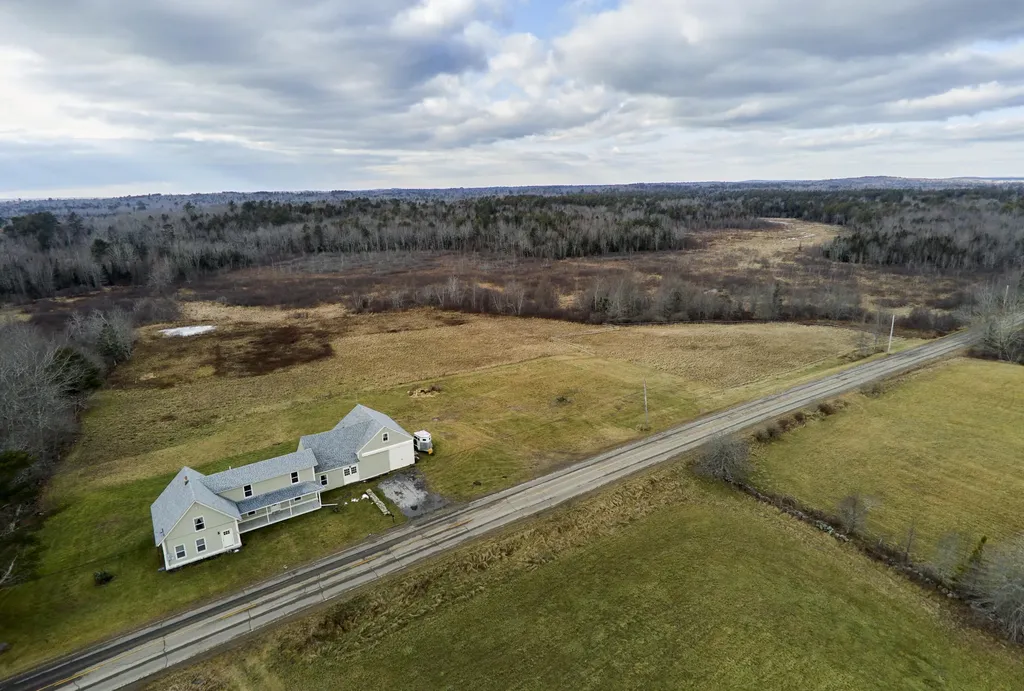 600 Manktown Road Waldoboro ME 04572